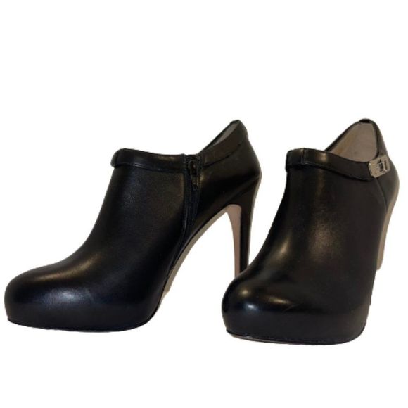 Coach Black Leather Delilah Booties size 10 - Picture 5 of 14
